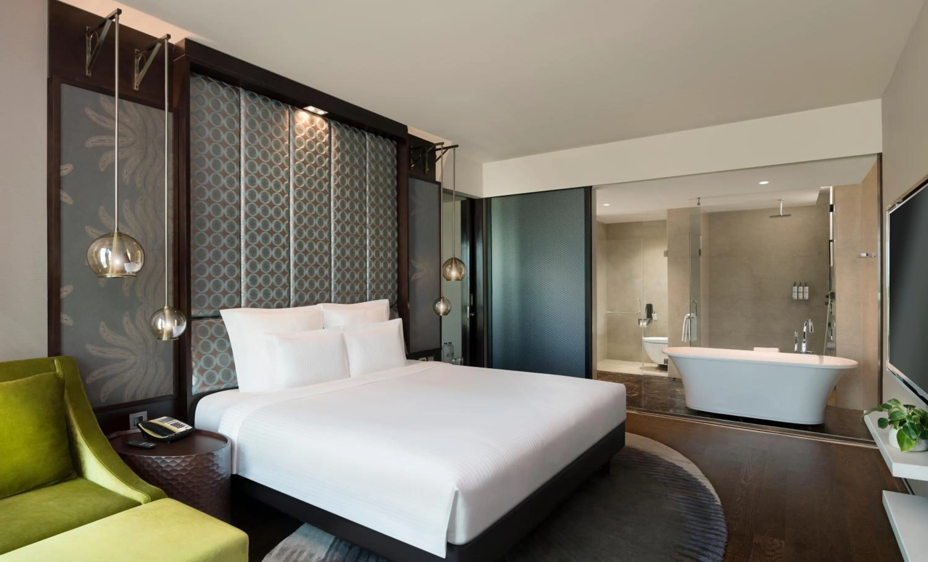 Photo of the whole room, Bed in Pullman New Delhi Aerocity