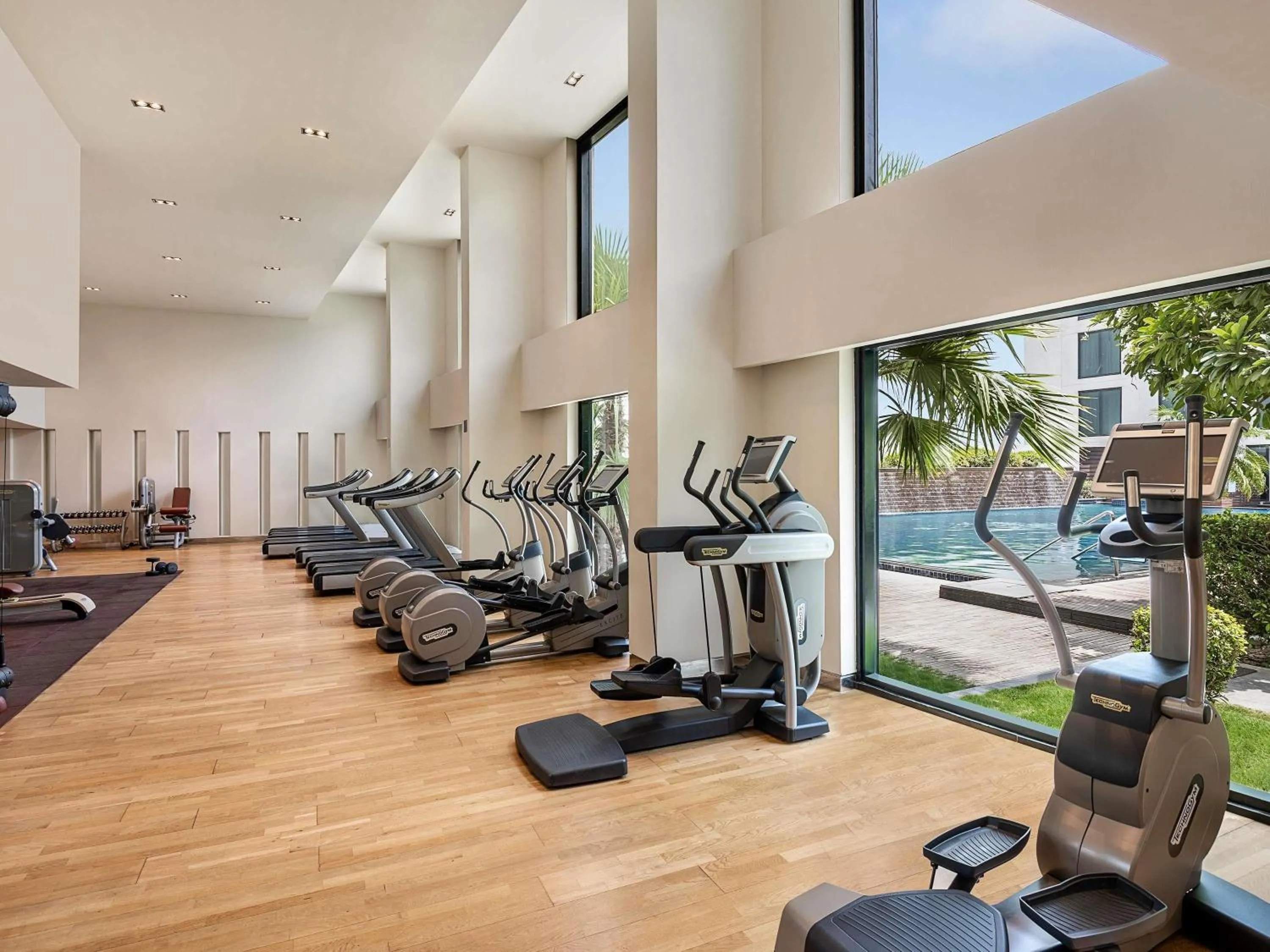 Fitness centre/facilities in Pullman New Delhi Aerocity