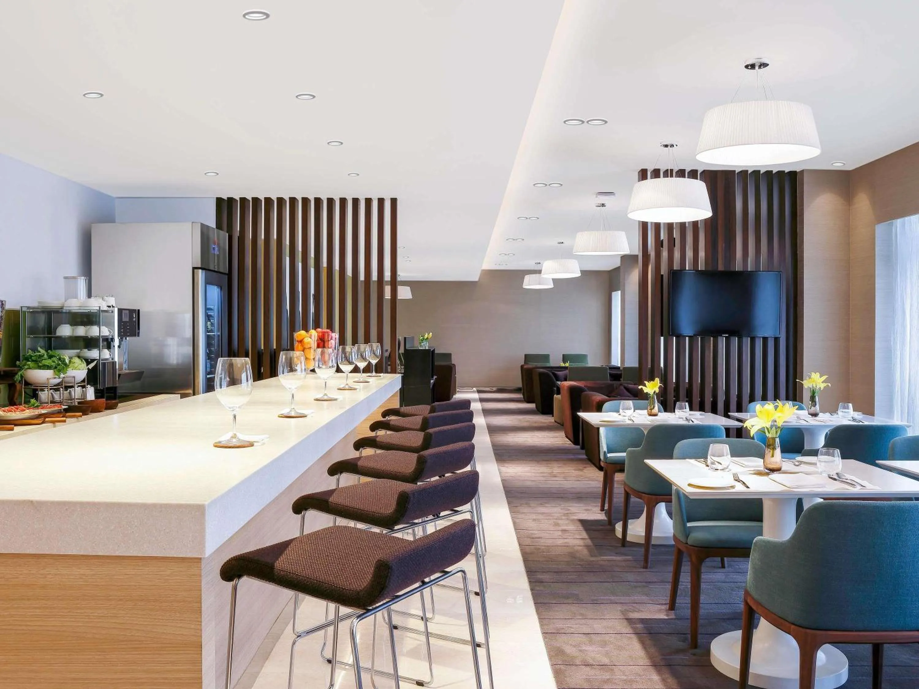 Bedroom in Novotel New Delhi Aerocity