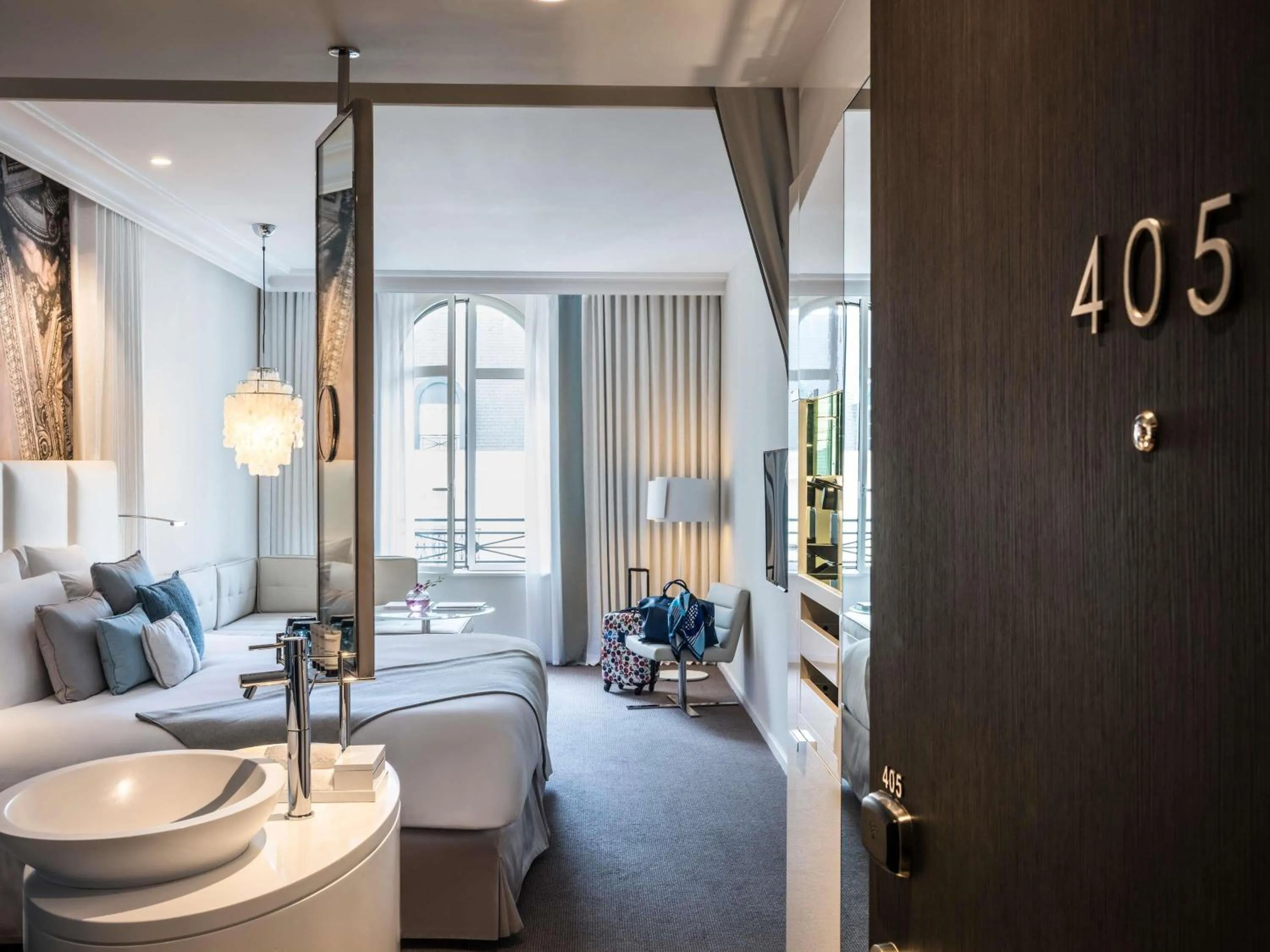 Bedroom, Bed in Cures Marines Hotel Thalasso & Spa Trouville - MGallery Collection