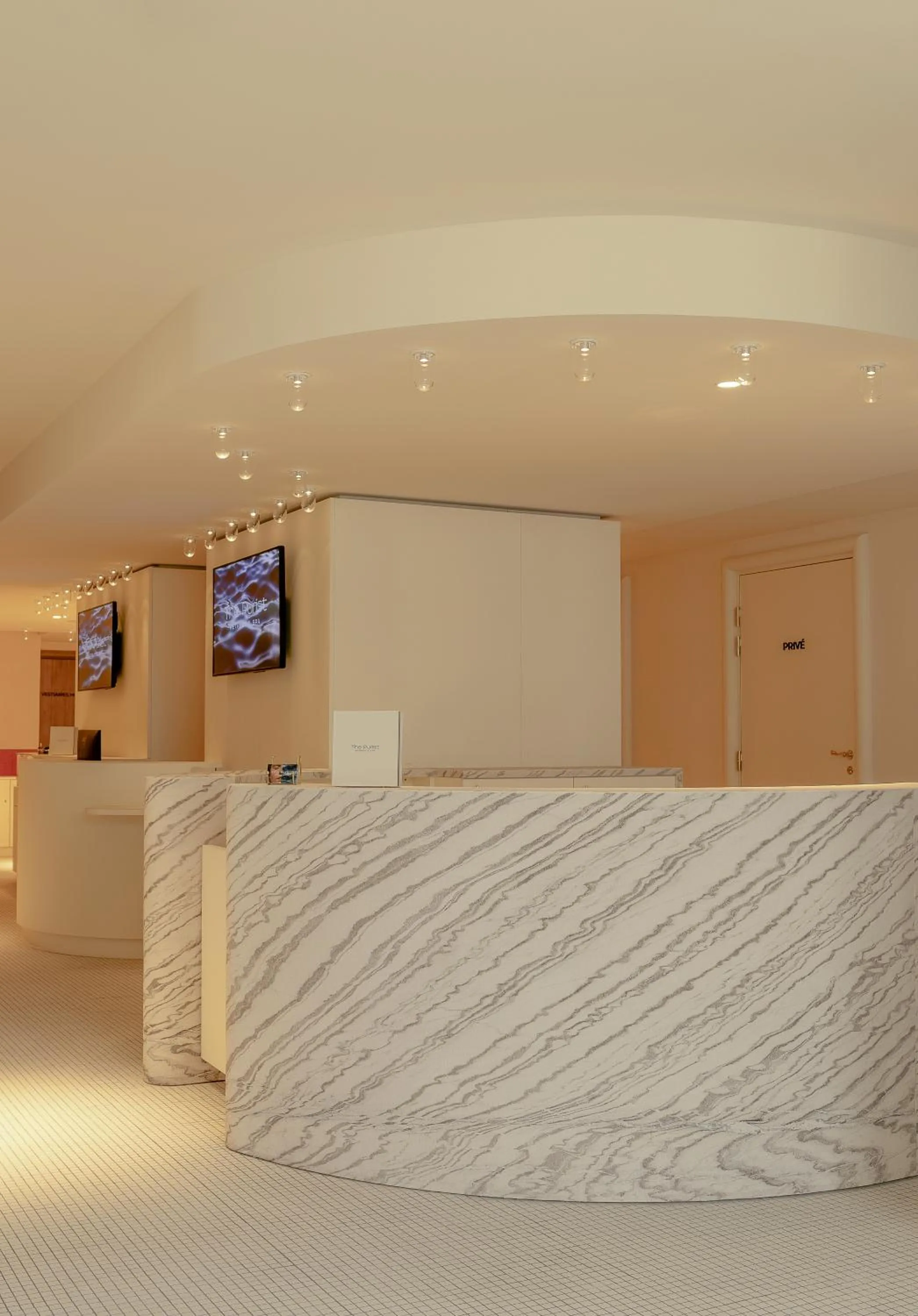 Spa and wellness centre/facilities in Cures Marines Hotel Thalasso & Spa Trouville - MGallery Collection