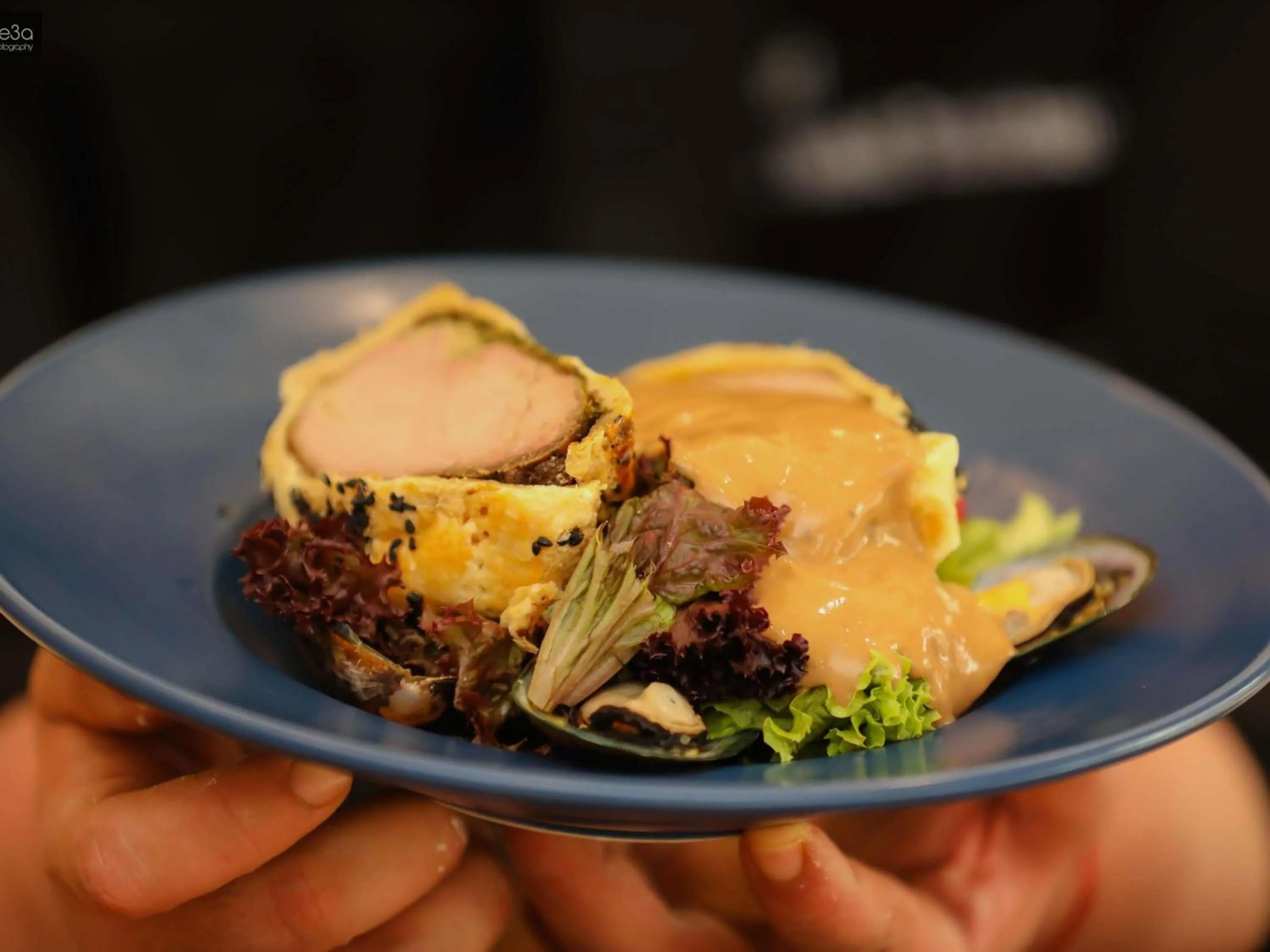 Restaurant/places to eat in Zamzam Pullman Madina