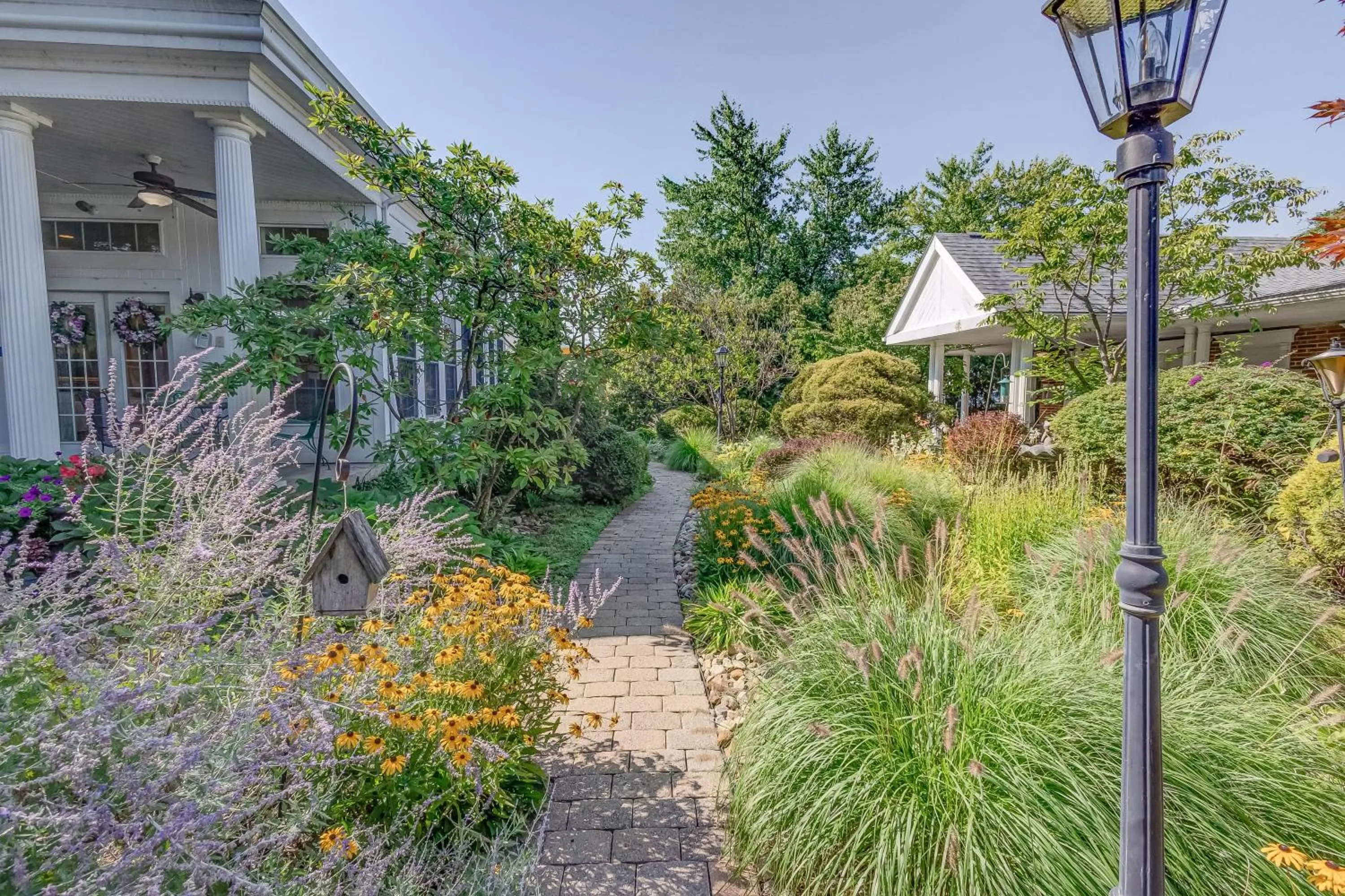 The Mount Vernon Inn