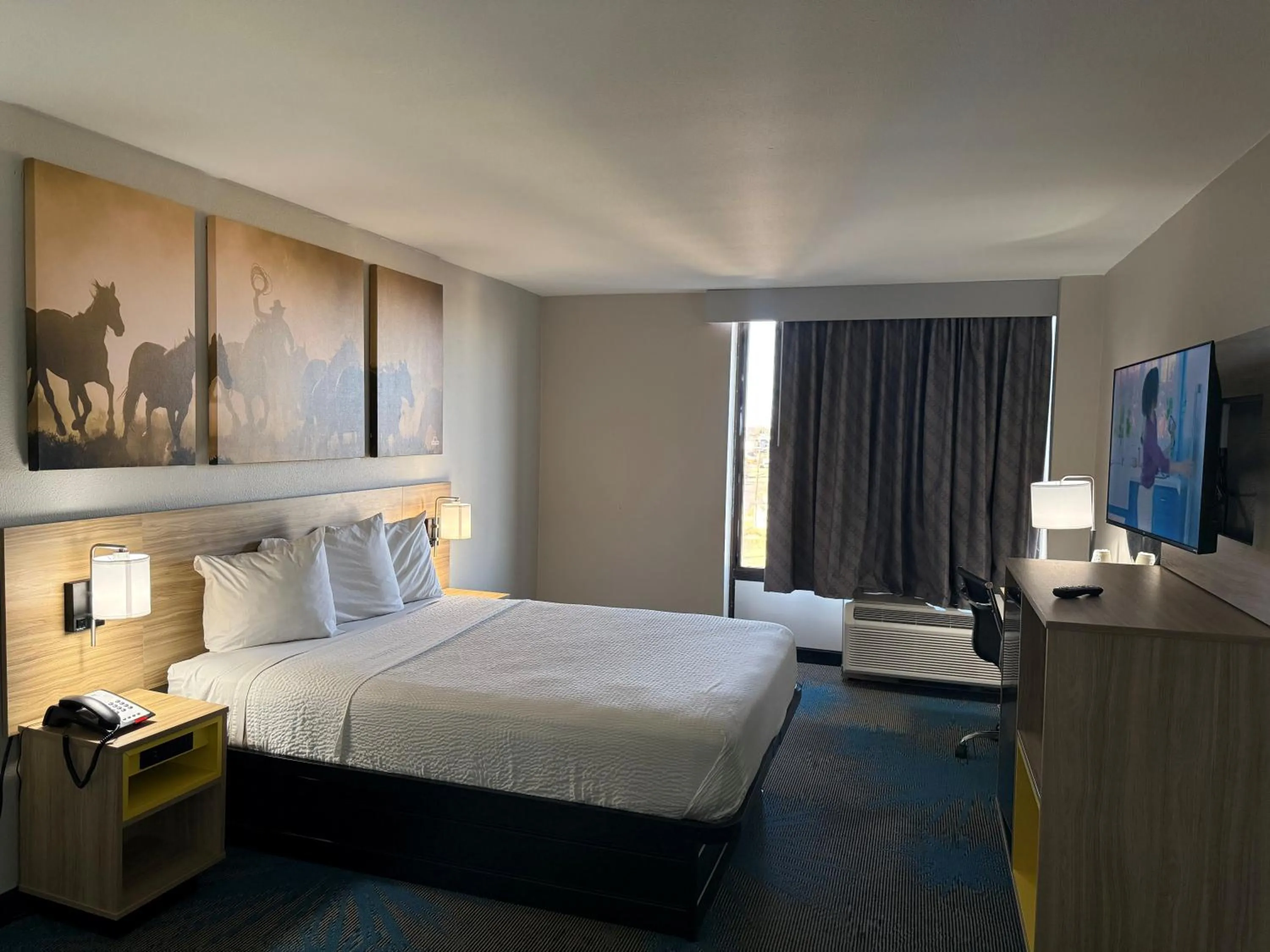 Bed in Days Inn by Wyndham Amarillo East