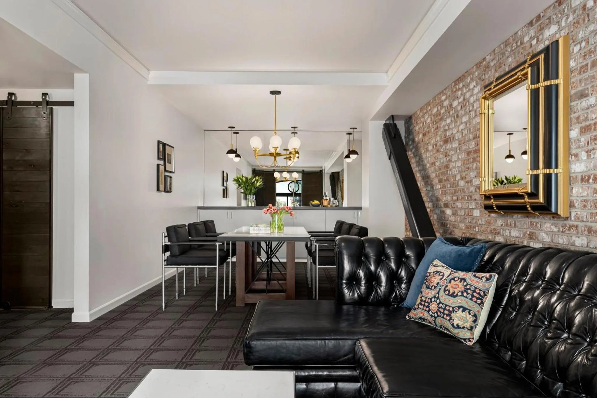 Photo of the whole room in Kimpton Palladian Hotel by IHG