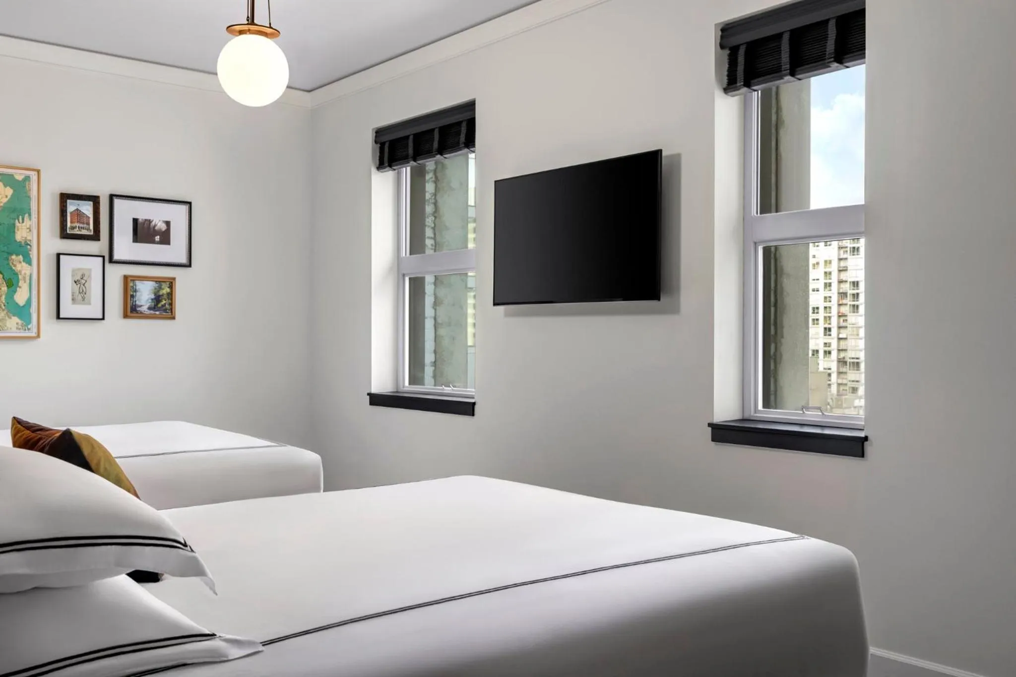 Photo of the whole room, Bed in Kimpton Palladian Hotel by IHG