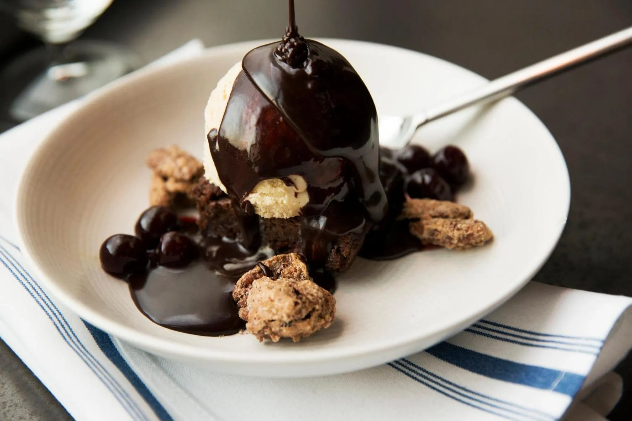 Restaurant/places to eat in Kimpton Palladian Hotel by IHG