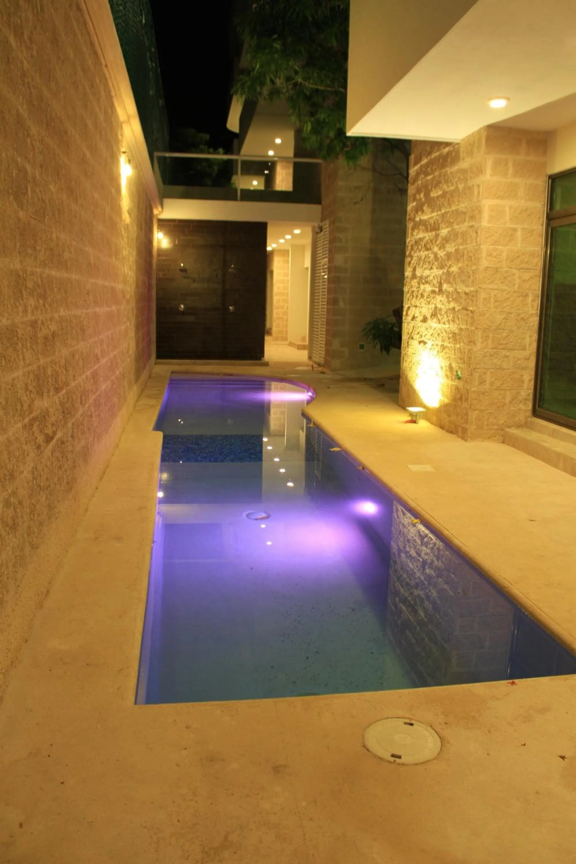 Swimming pool in Angelo's Hotel