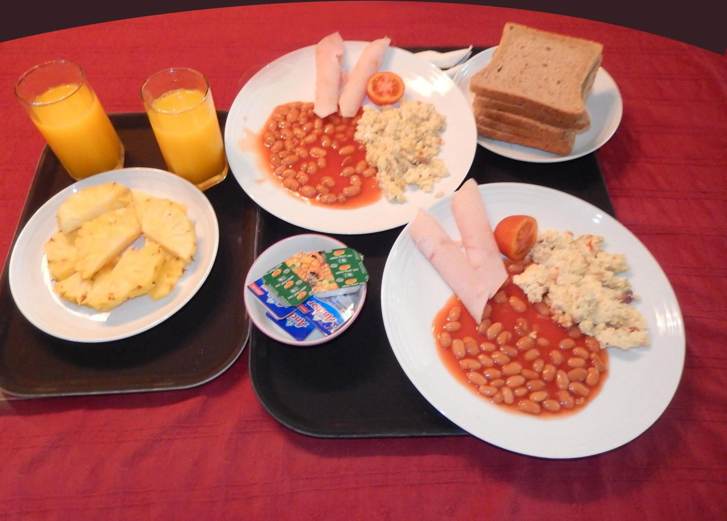 Food in Janishi Residencies