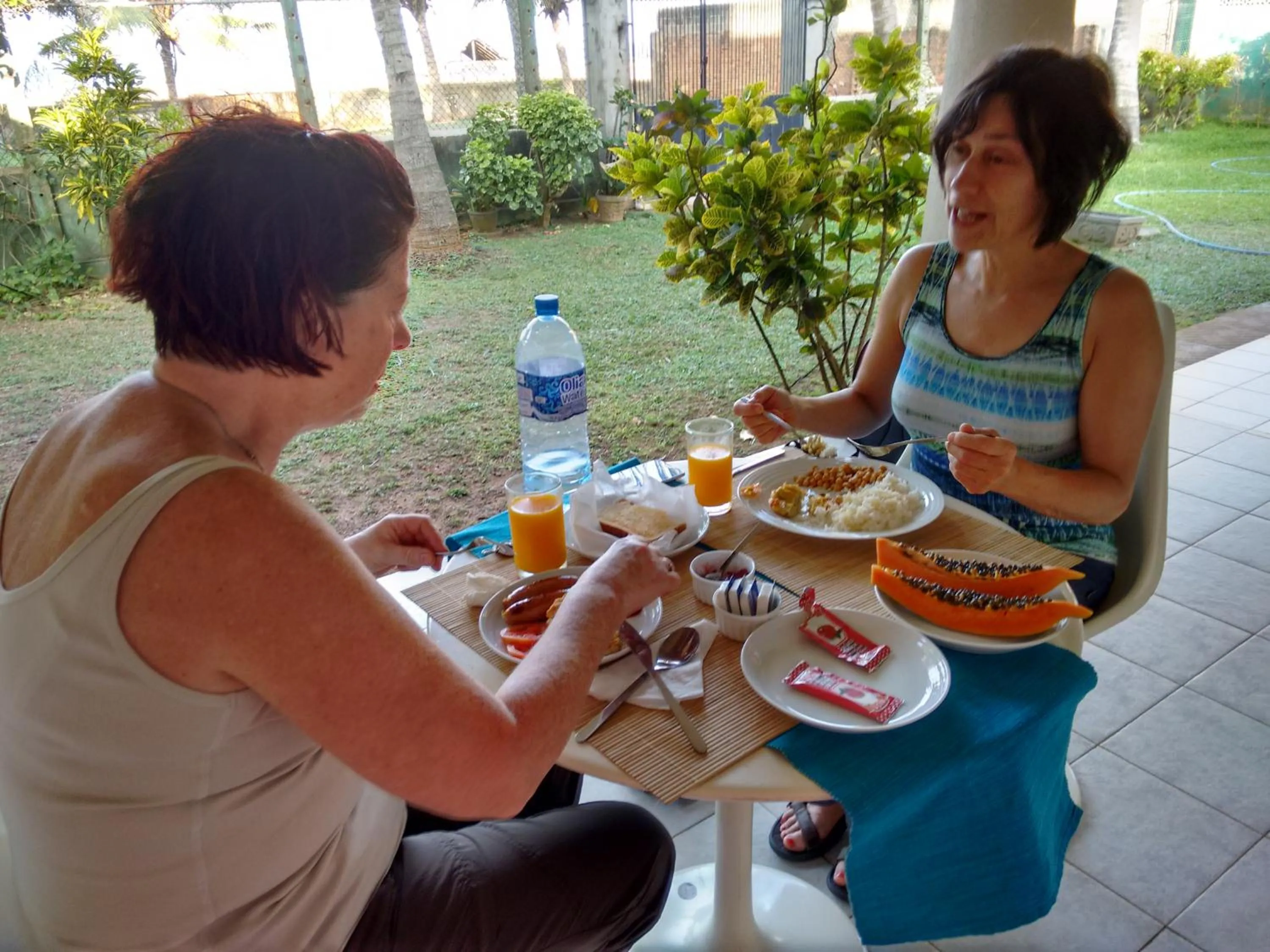 Breakfast in Janishi Residencies
