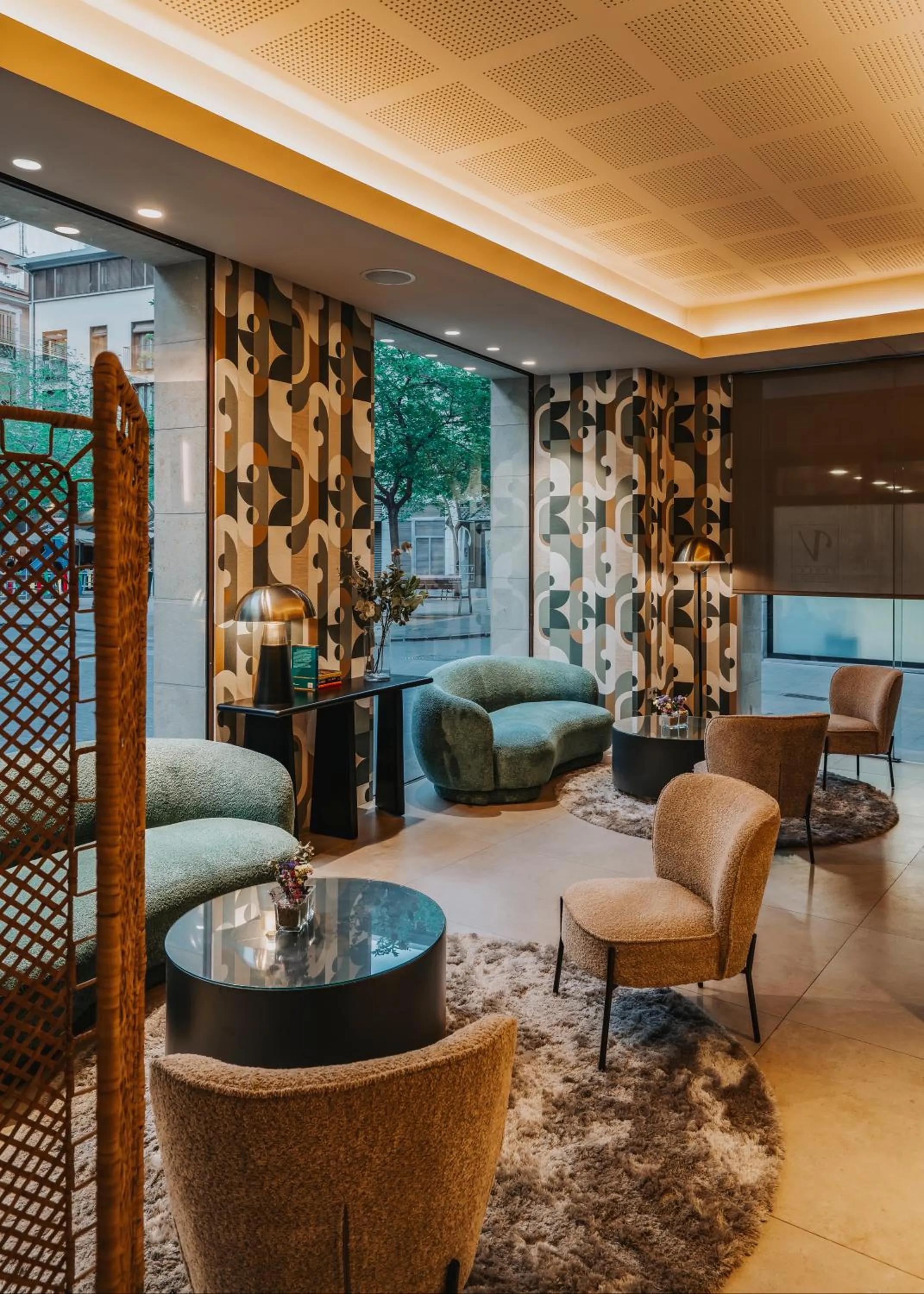 Seating area in Vincci Mercat