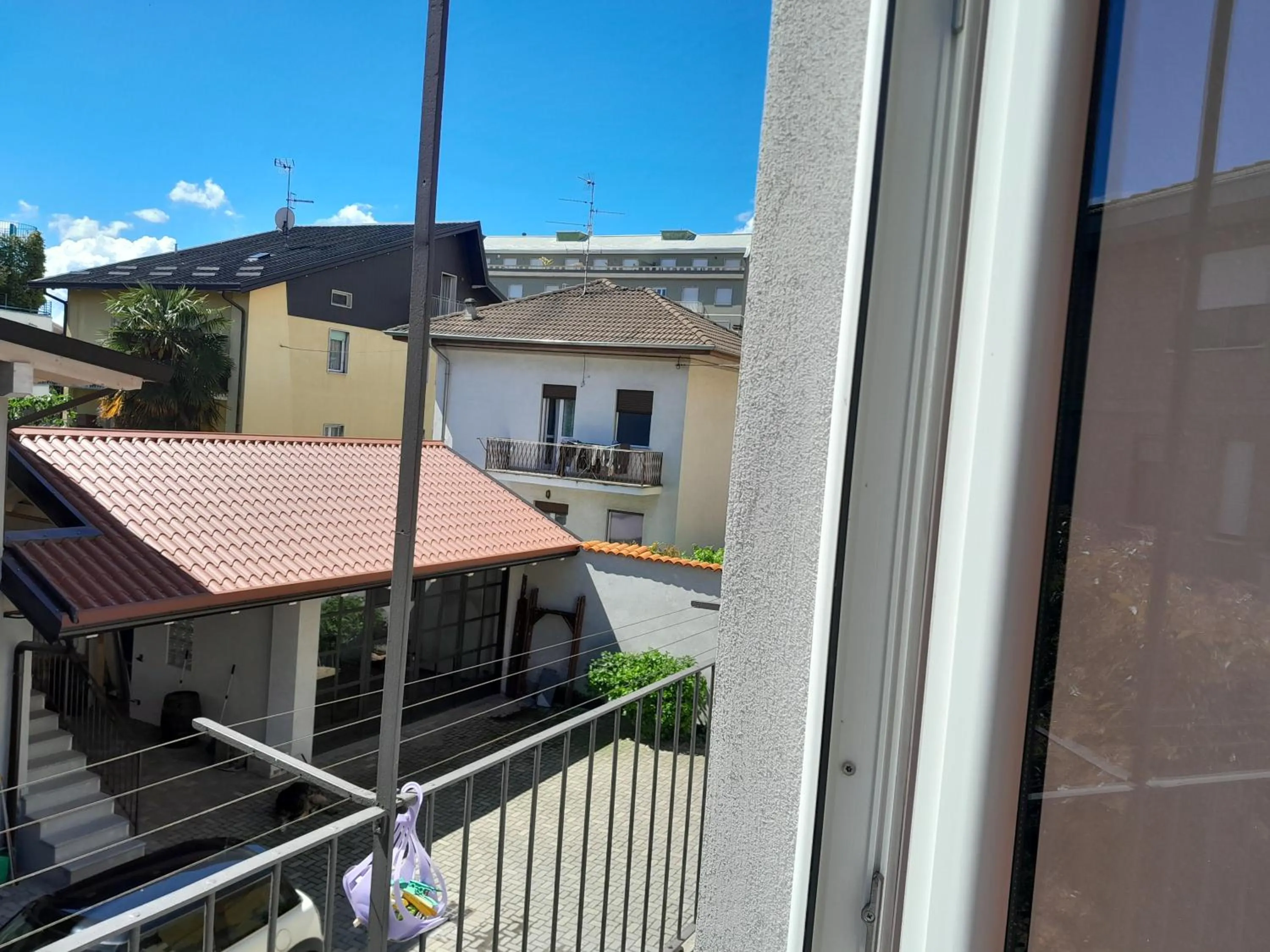 View (from property/room) in "B&B Sans égal", con CAMERE PRIVATE e APPARTAMENTI al PIANO TERRA a Biella