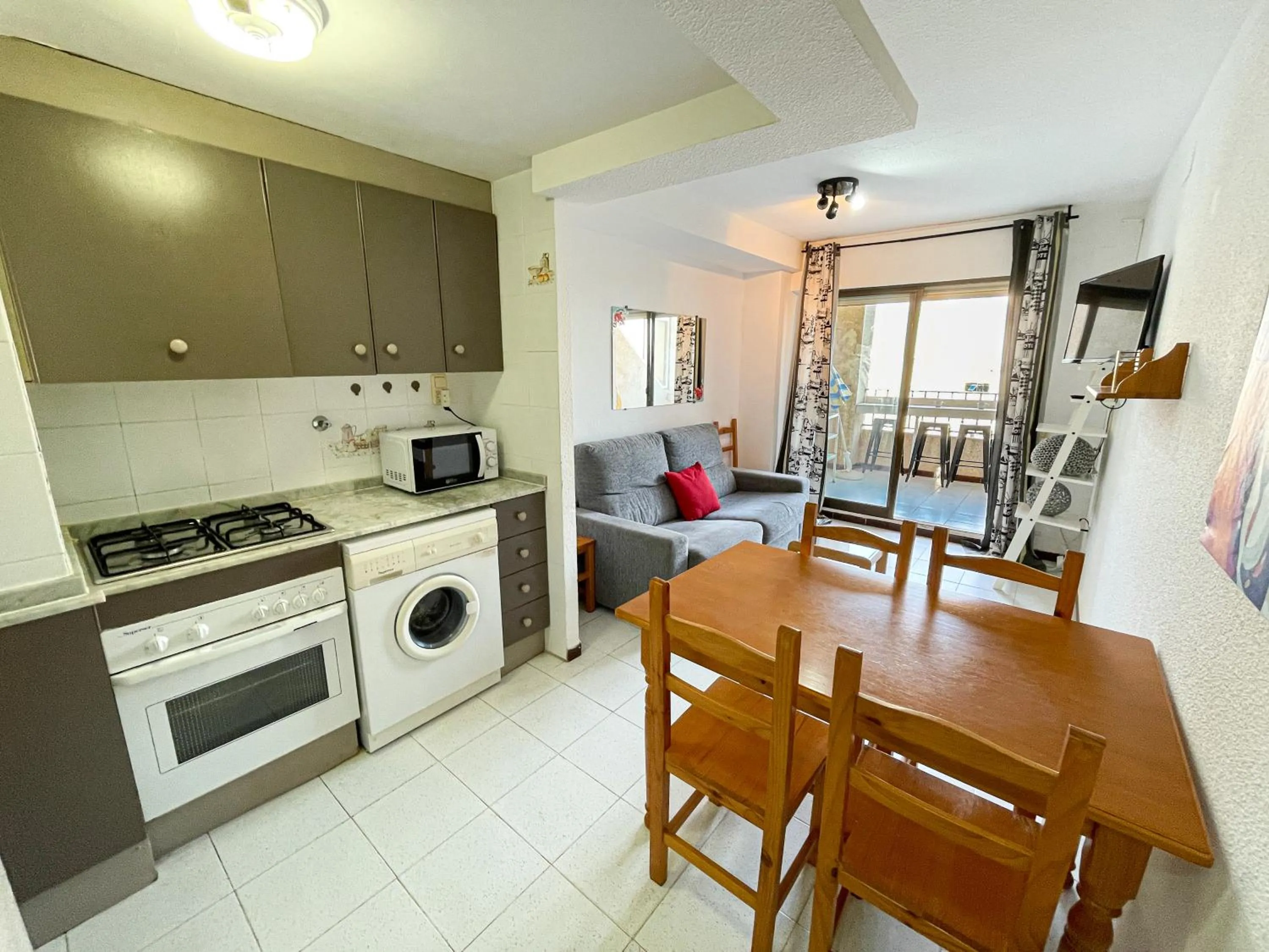 Kitchen or kitchenette in Apartamentos 3000 Marina D'Or