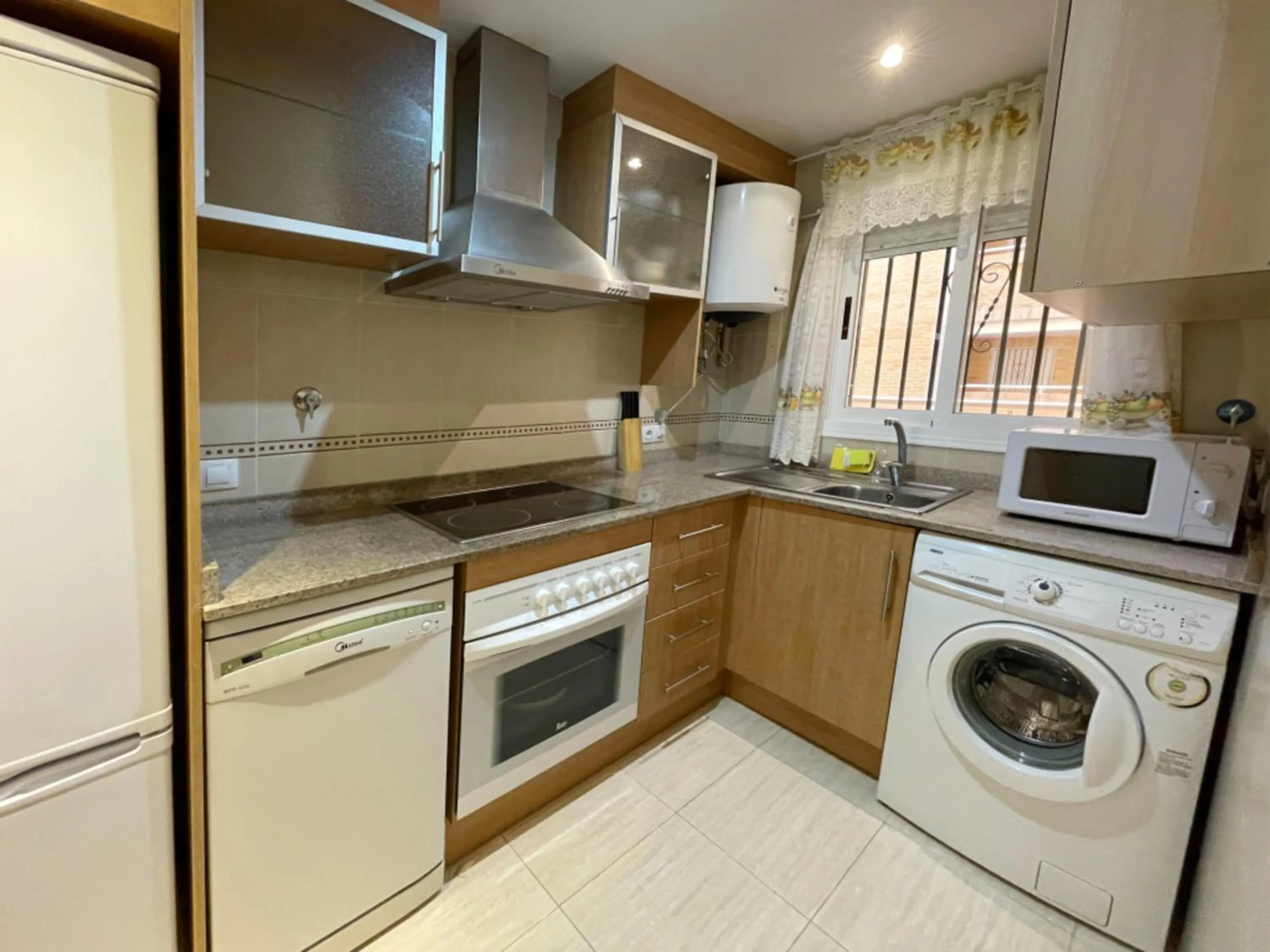Kitchen or kitchenette in Apartamentos 3000 Marina D'Or
