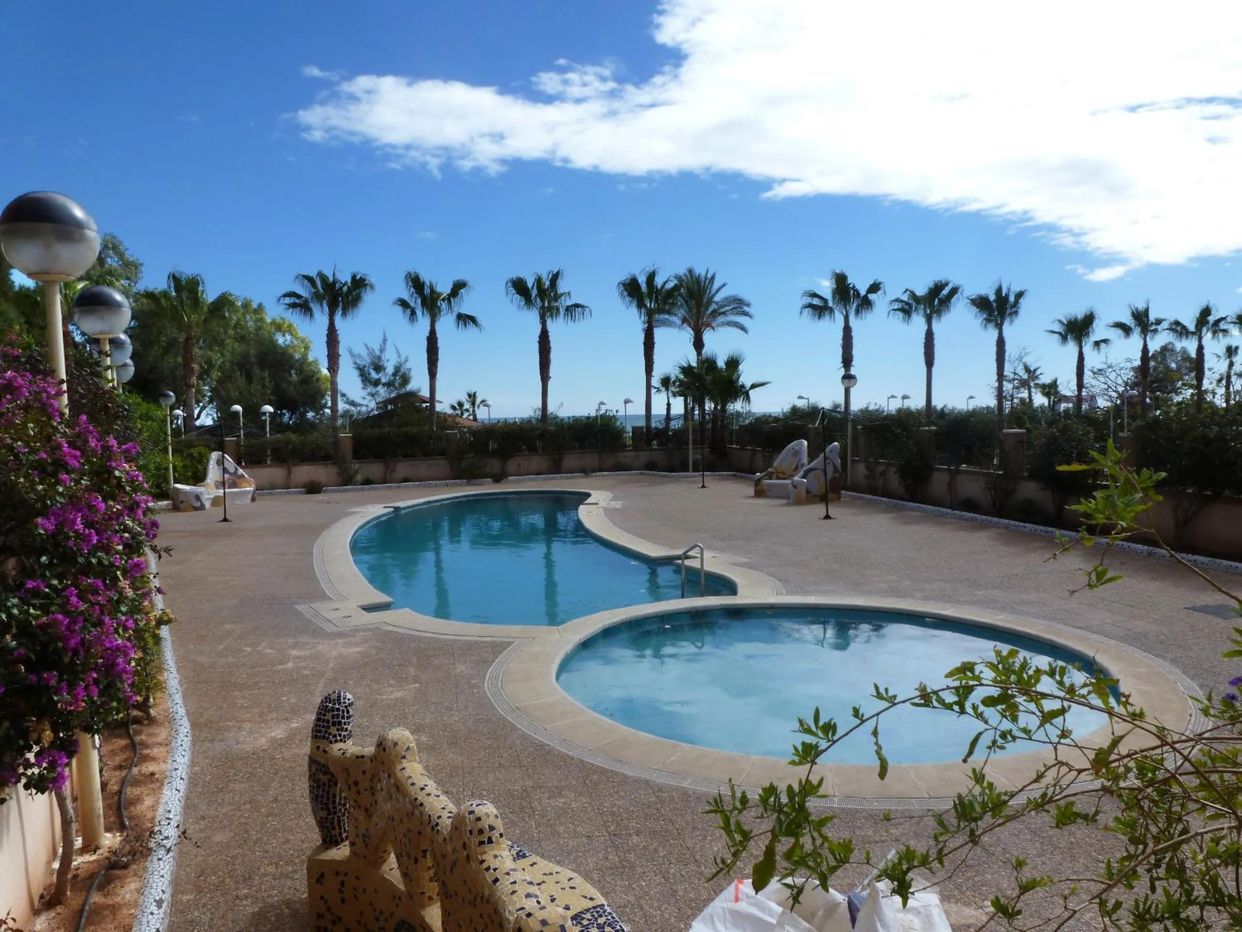 Swimming pool in Apartamentos 3000 Marina D'Or
