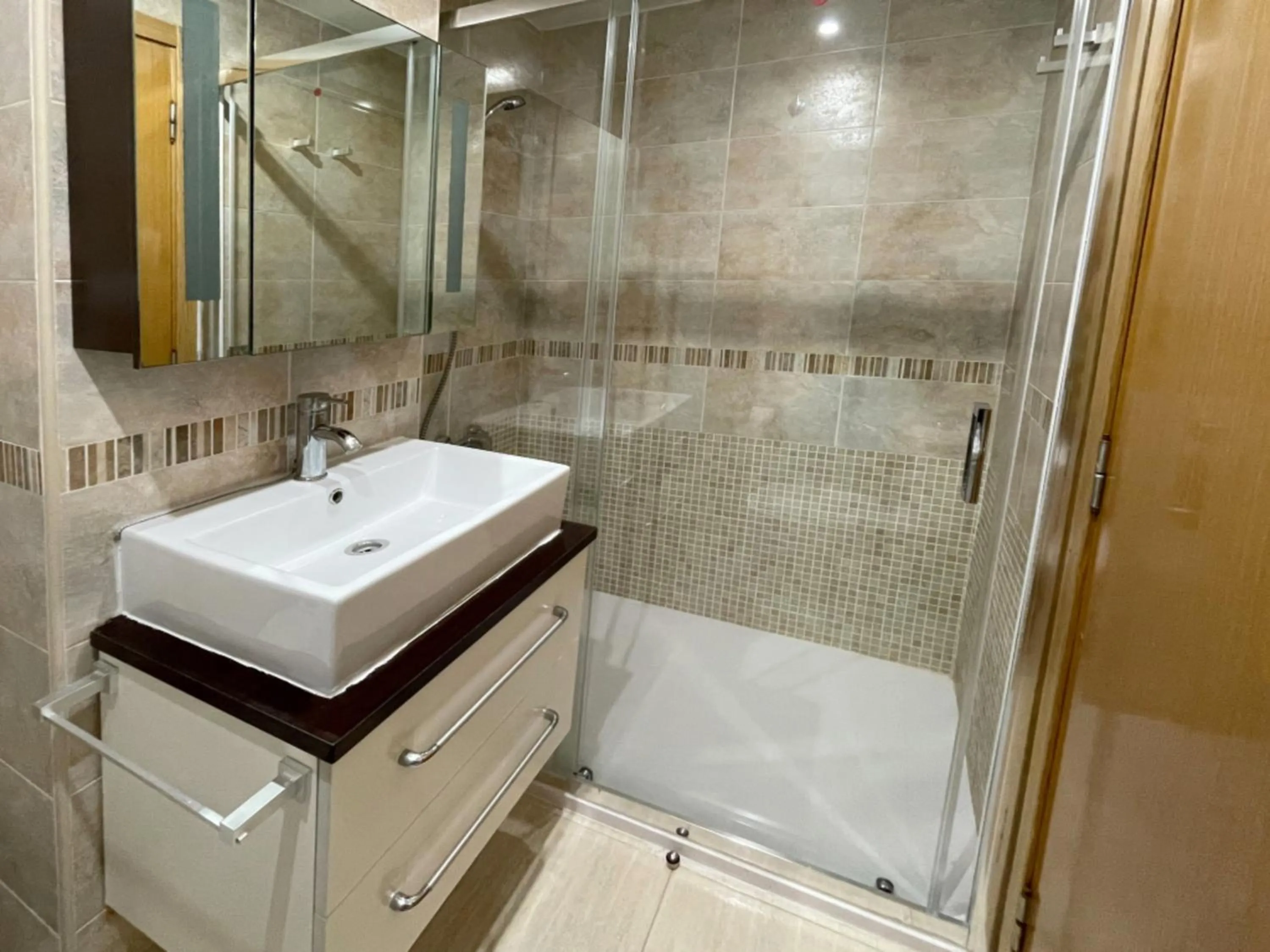 Shower in Apartamentos 3000 Marina D'Or