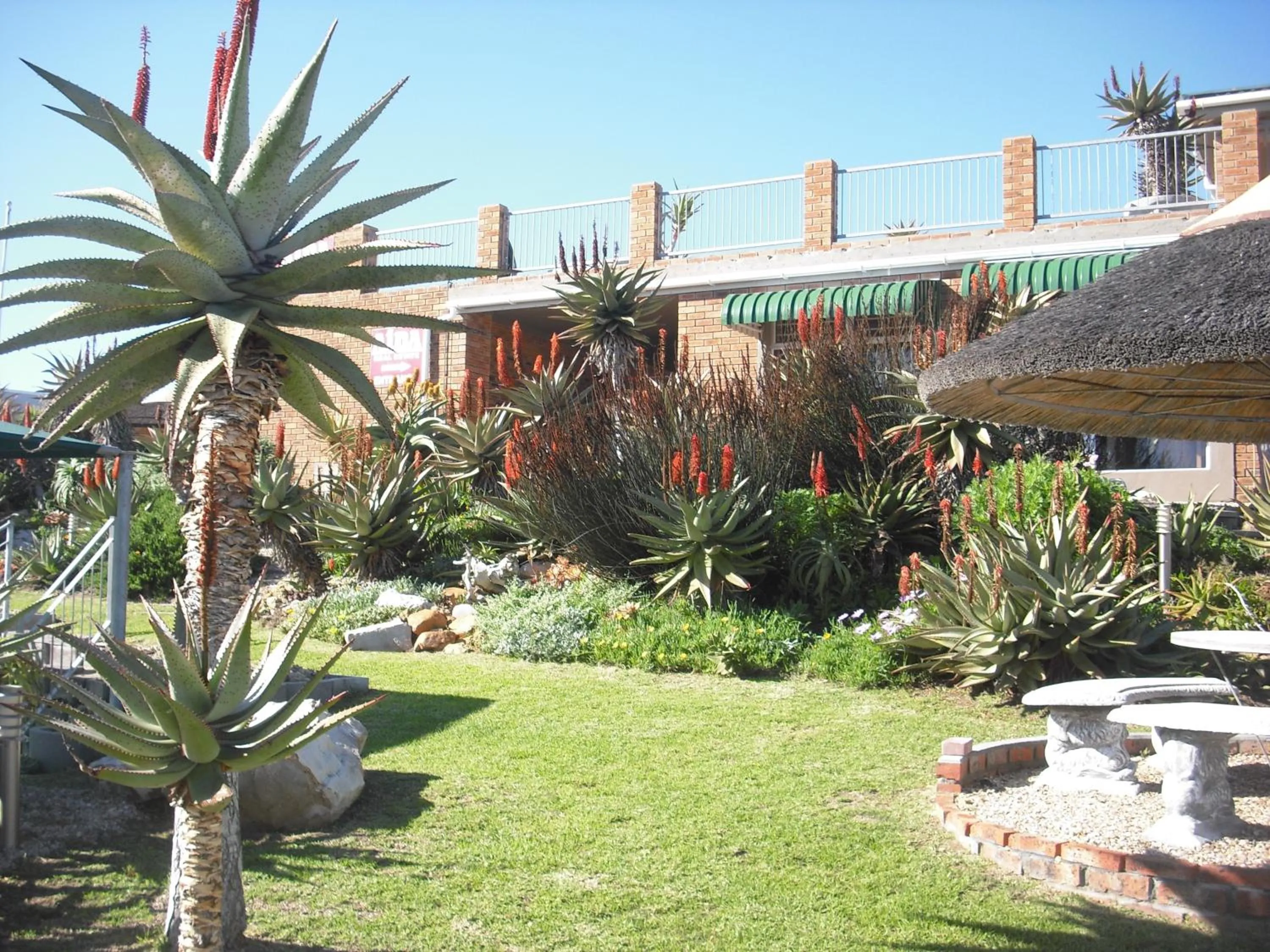Garden in Walkerview Apartments