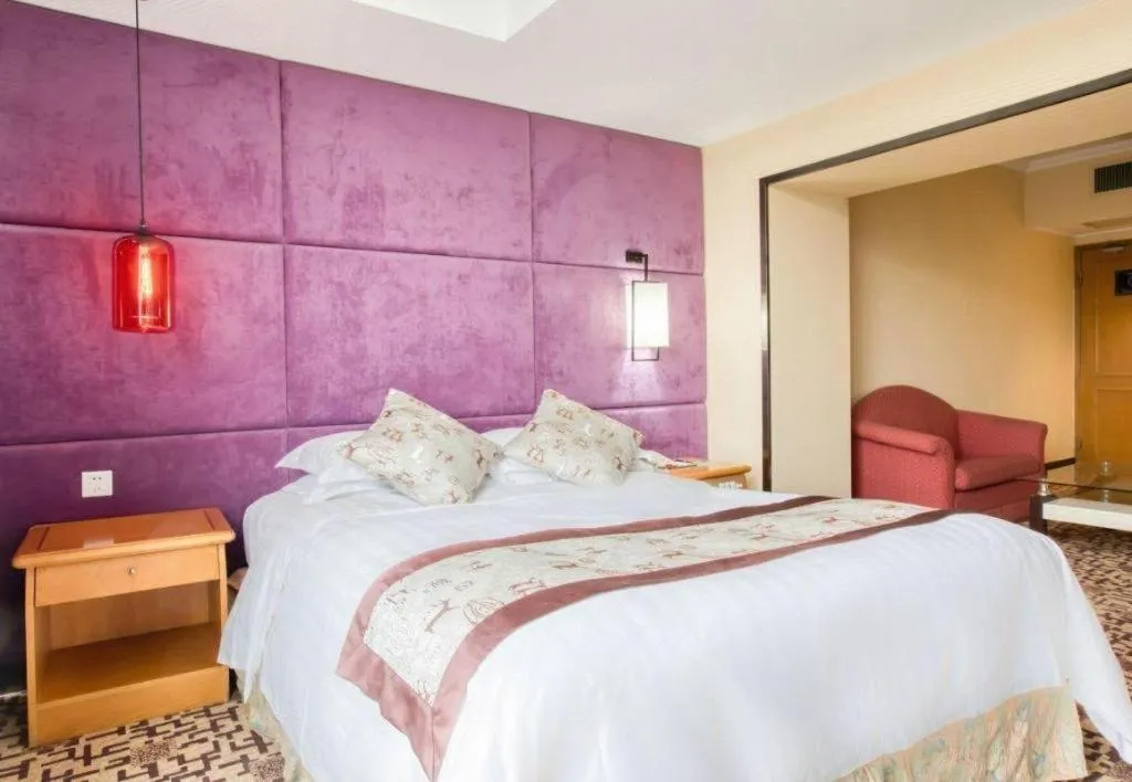 Bed in Changchun Garden Hotel