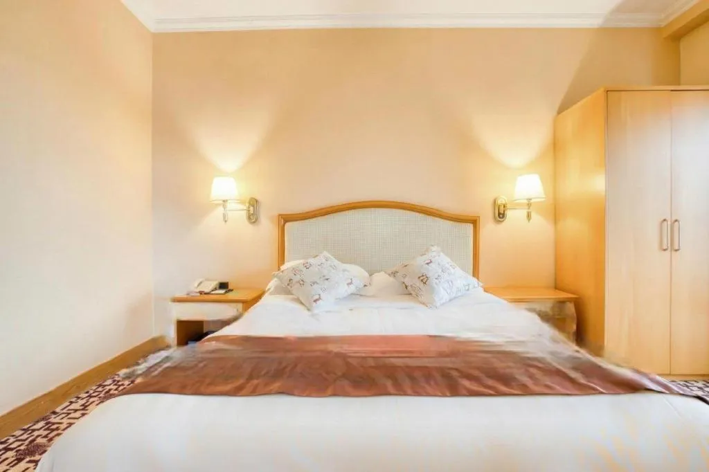 Bed in Changchun Garden Hotel