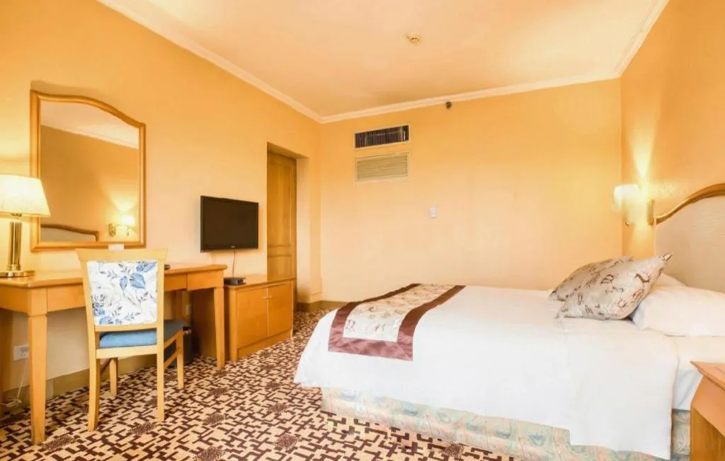 Bed in Changchun Garden Hotel