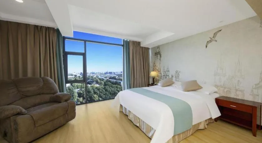 Bed in Changchun Garden Hotel