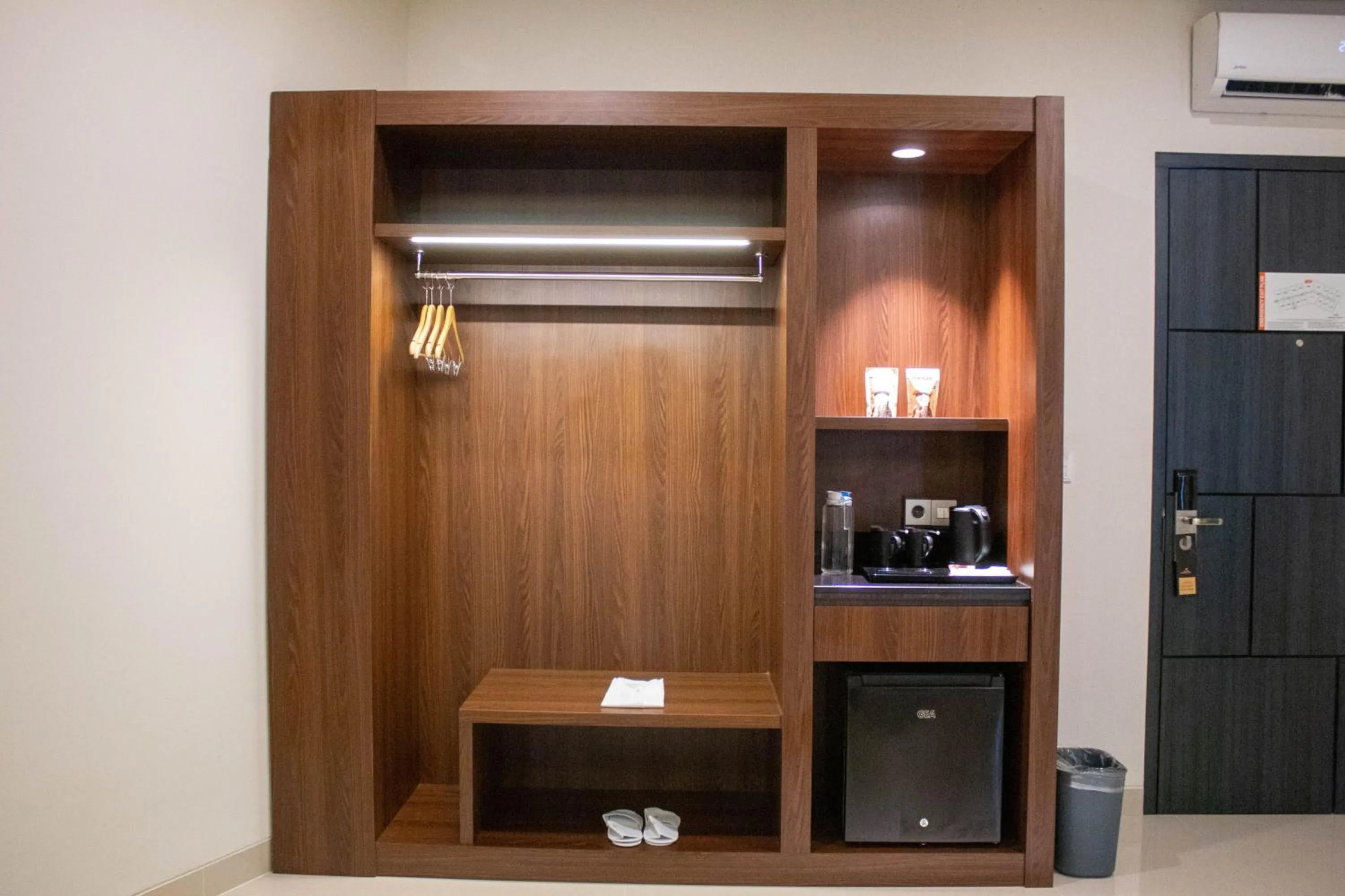 Azana Garden Hill Resort Blora