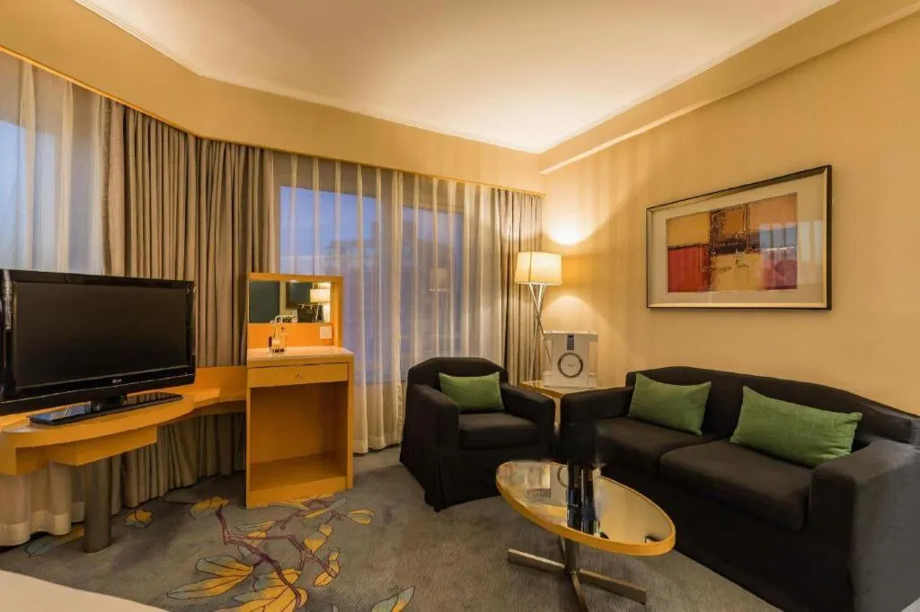 Beijing New World Center Tongpai Hotel