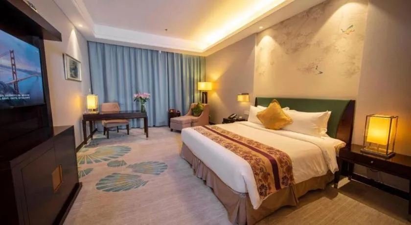 Bed in Jin Jiang Nanjing Hotel