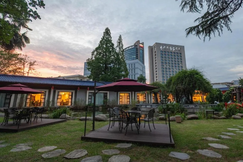 Jin Jiang Nanjing Hotel