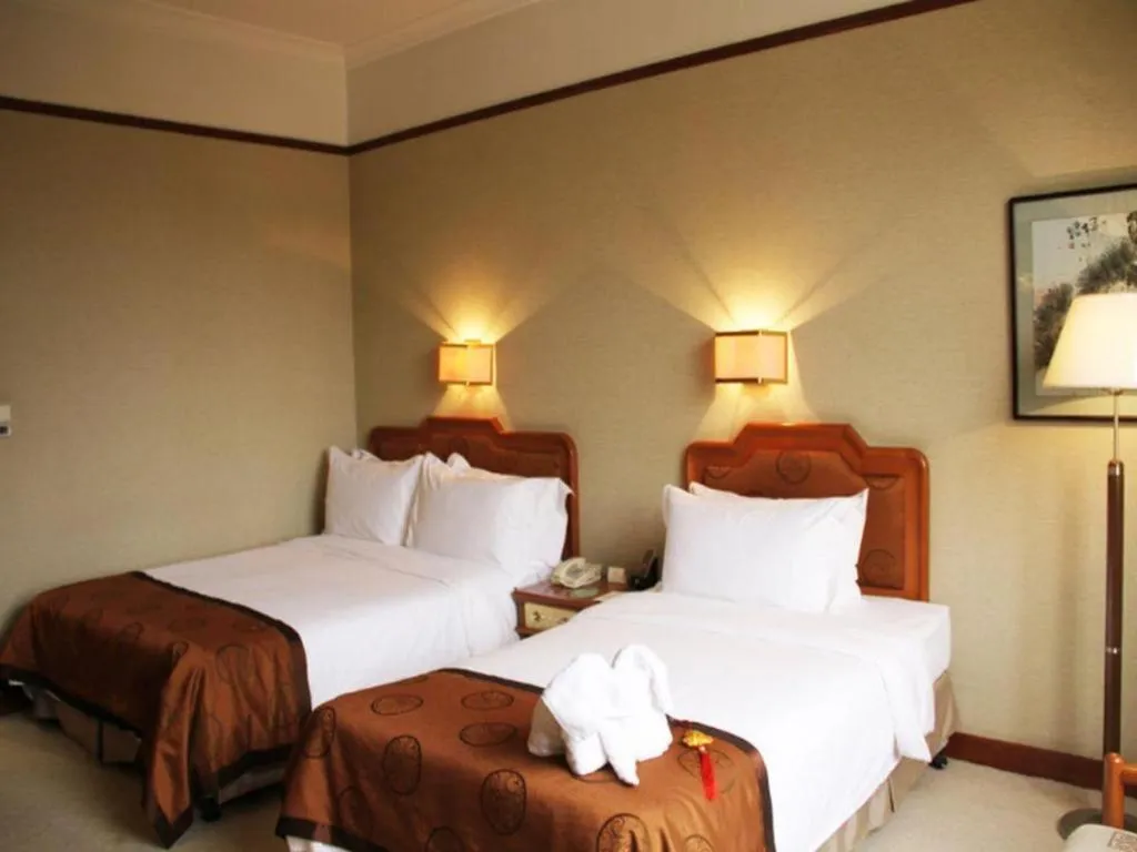 Bed in Jin Jiang Nanjing Hotel