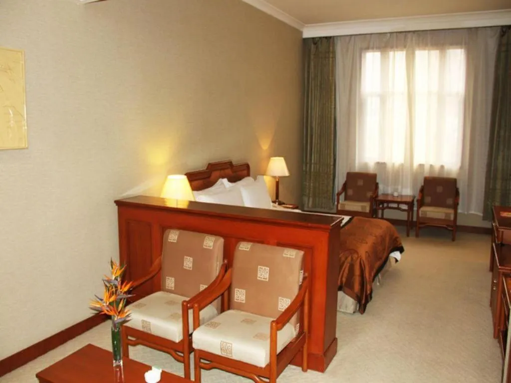 Bed in Jin Jiang Nanjing Hotel