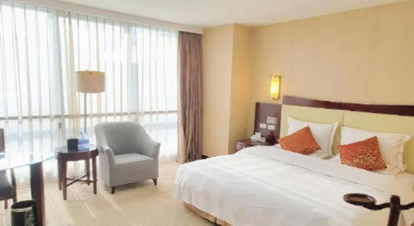 Bed in Beijing Jinjiang Fuyuan Hotel