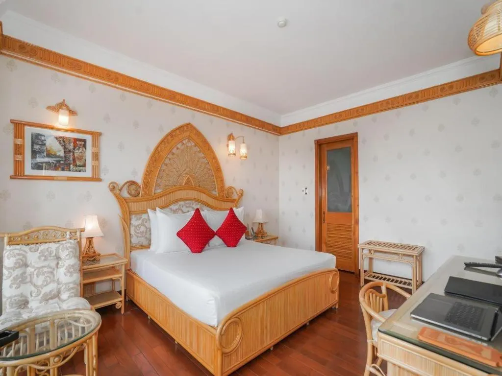 Bed in Senriver Hotel