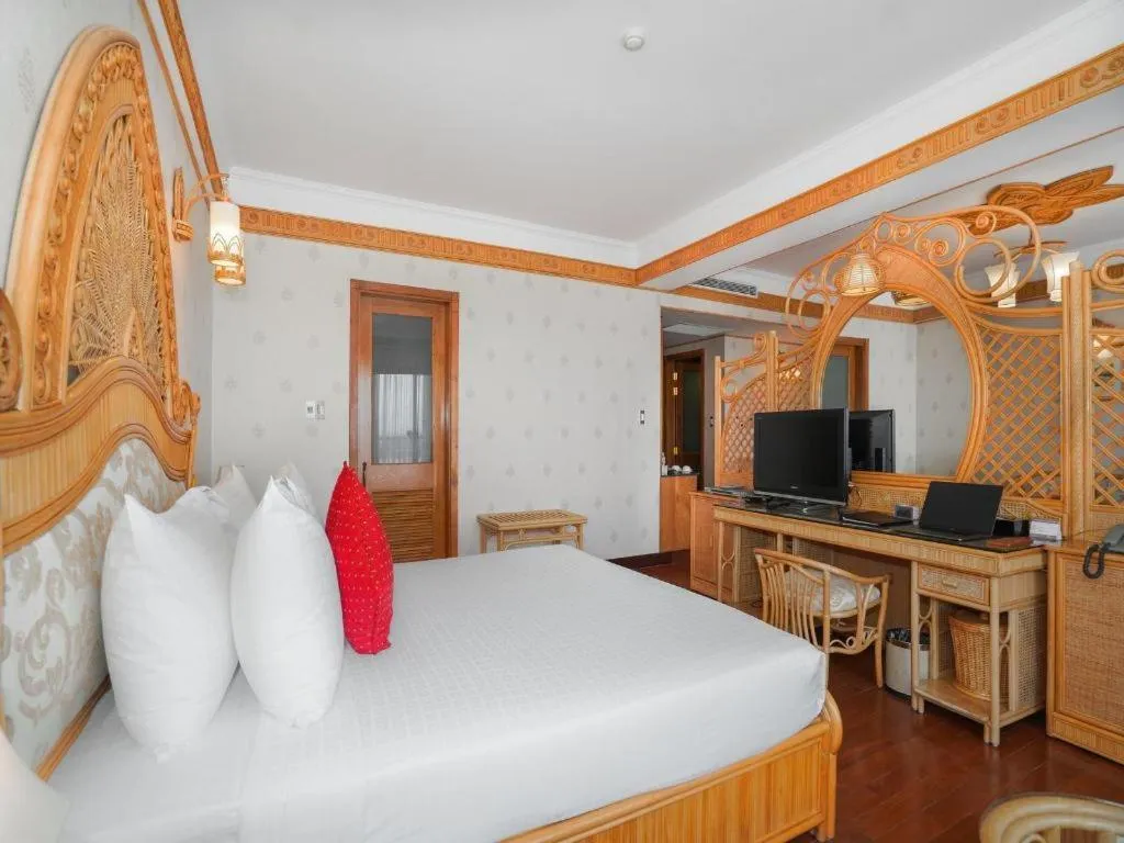 Bed in Senriver Hotel