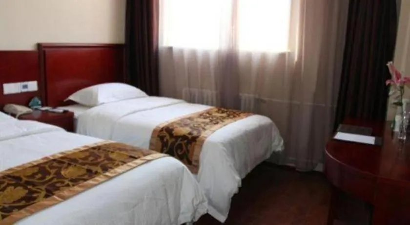 Bed in GreenTree Alliance Beijing Tiantan DonGMEn Hotel