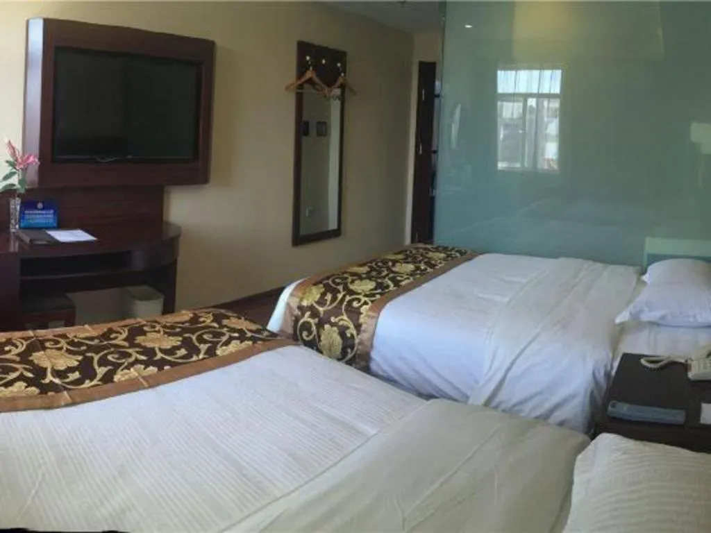 Bed in GreenTree Alliance Beijing Tiantan DonGMEn Hotel