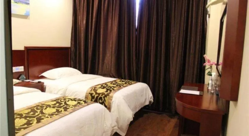 Bed in GreenTree Alliance Beijing Tiantan DonGMEn Hotel