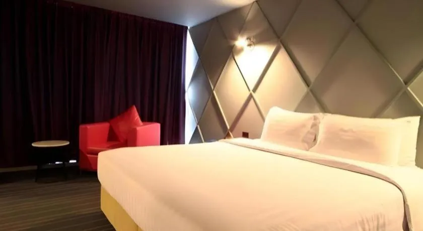 Bed in The Heritage Silom Hotel