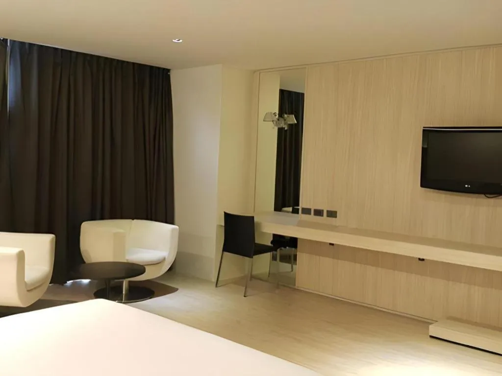 Bed in The Heritage Silom Hotel