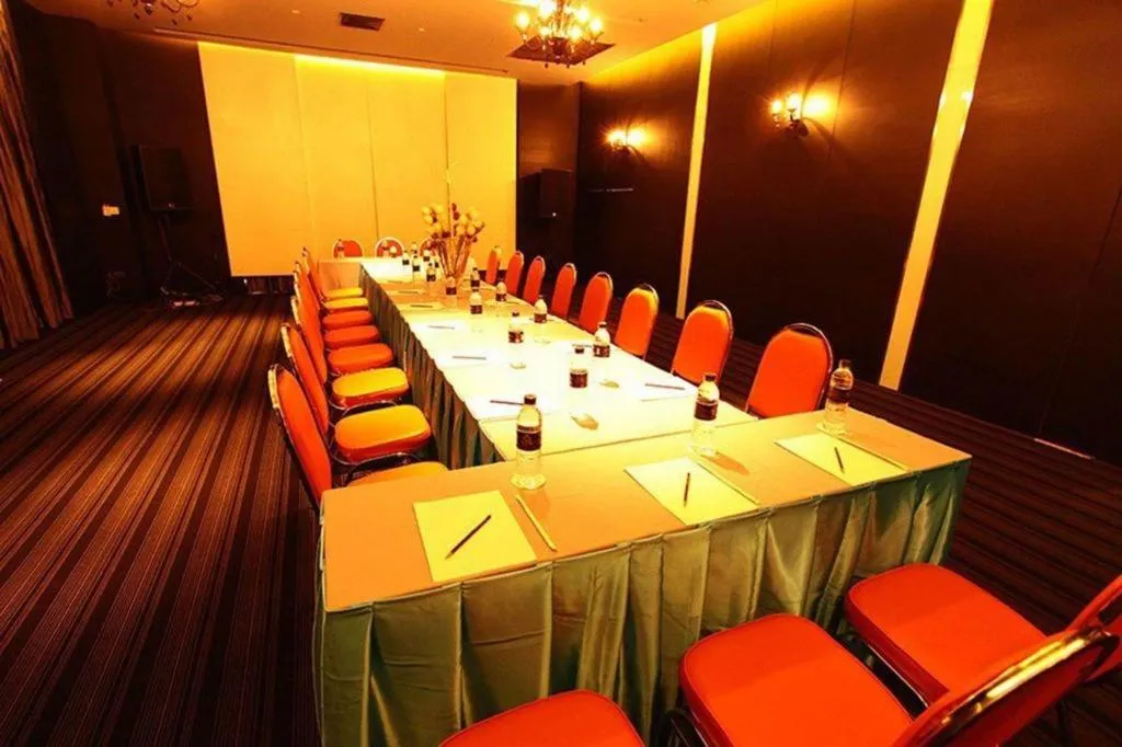 The Heritage Silom Hotel