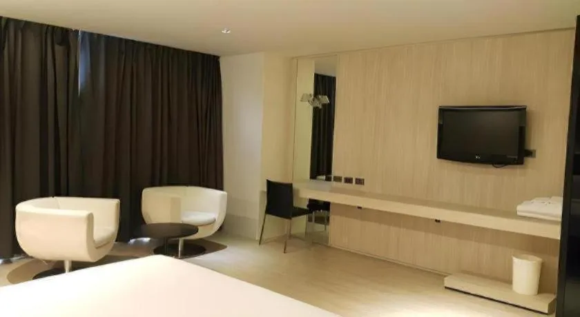 Bed in The Heritage Silom Hotel