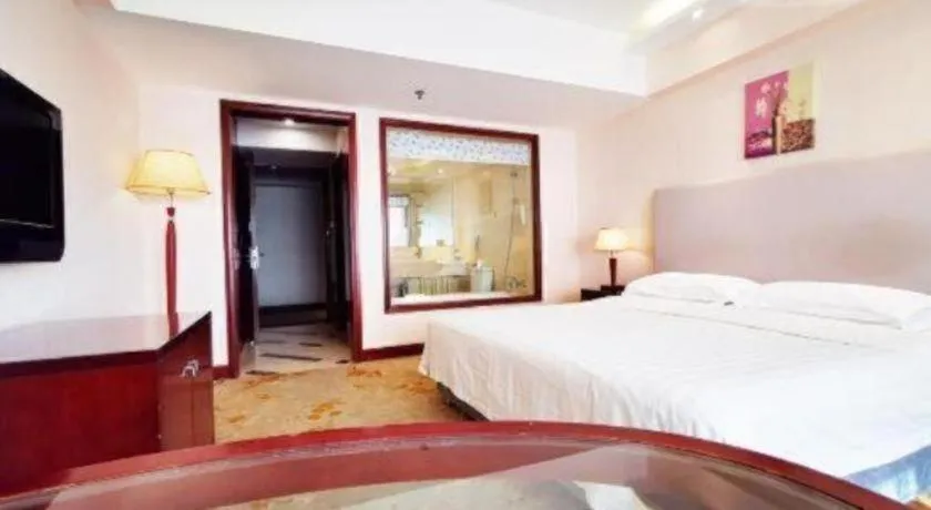 Bed in Starmoon Hotel