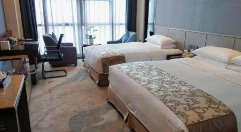 Bed in Grand Metropark Hotel Chongqing
