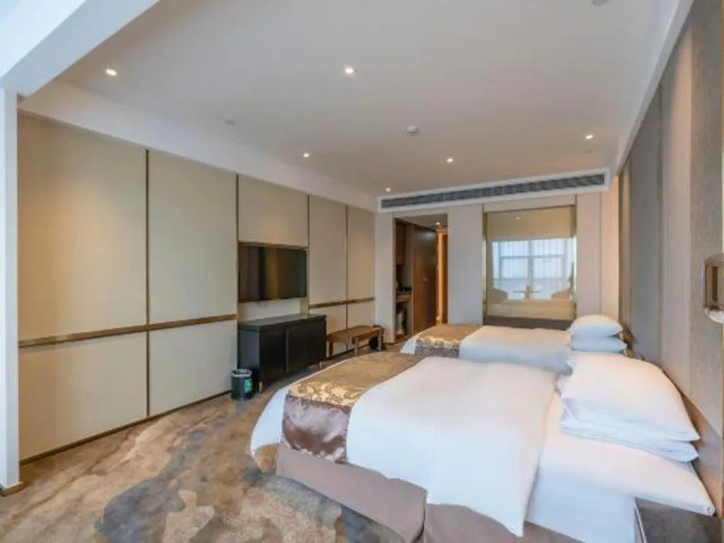 Bed in Grand Metropark Hotel Chongqing