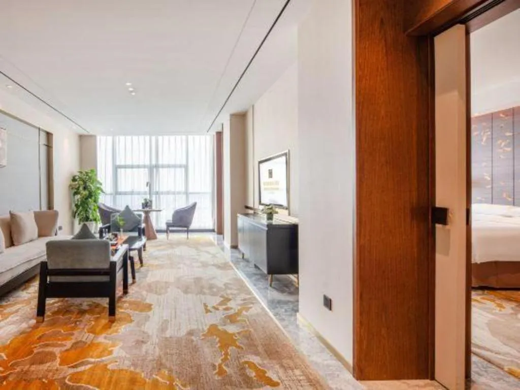 Bed in Grand Metropark Hotel Chongqing