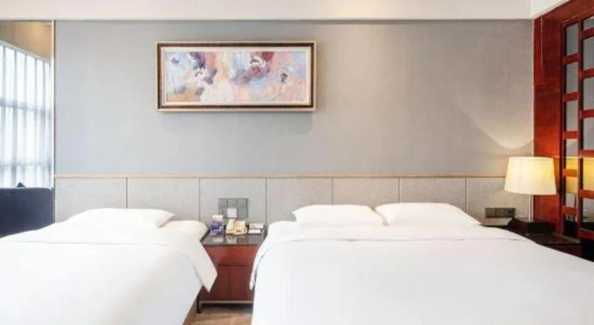 Bed in Grand Metropark Hotel Chongqing