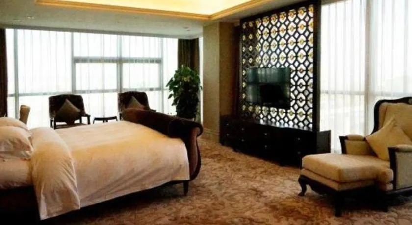 Bed in Grand Metropark Hotel Chongqing