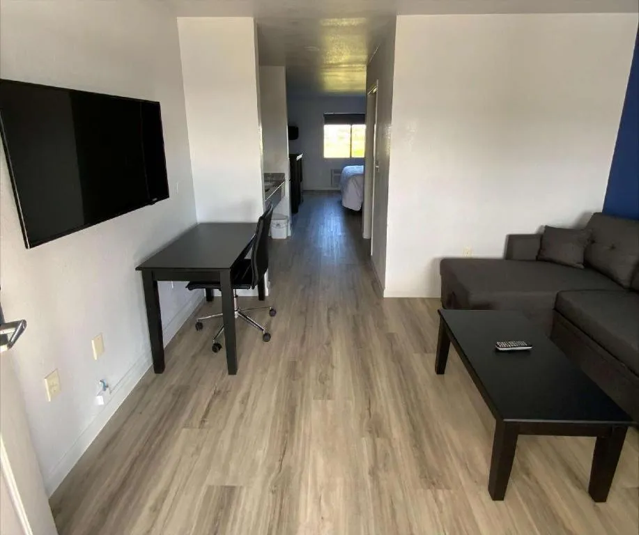 Americas Best Value Inn Gonzales