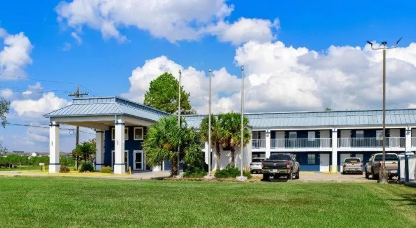 Americas Best Value Inn Gonzales