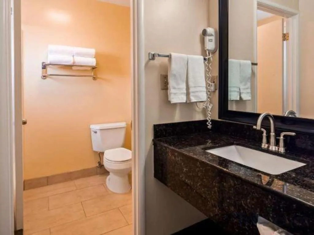 Best Western Vista Manor Lodge